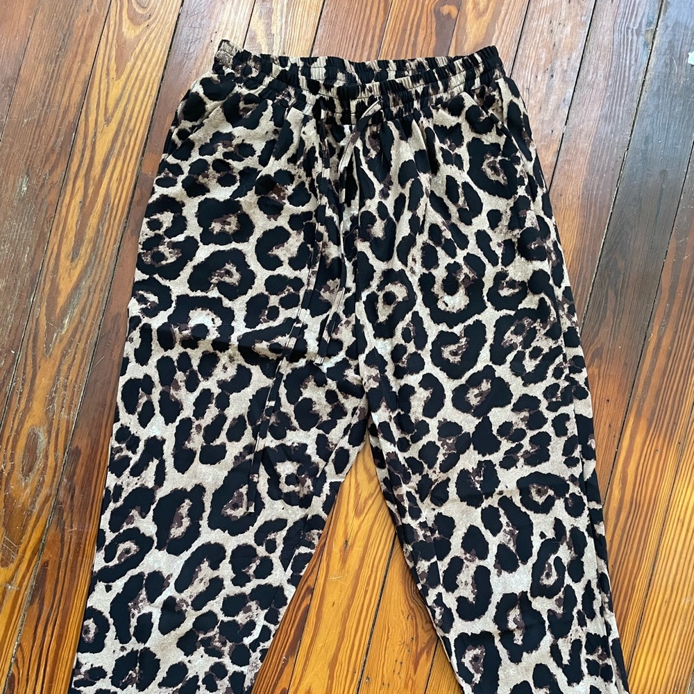 Leopard Print Pants✨